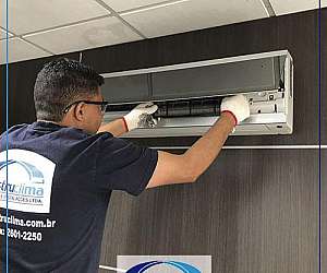 Manutenção e higienização de ar condicionado